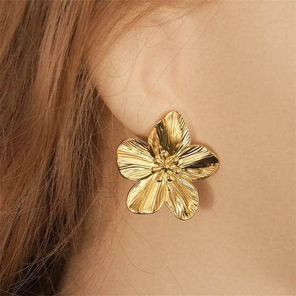 Women's Fashion Earrings Flower Alloy Retro Style Women's Party Accessories Gifts