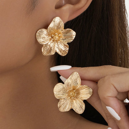 Women's Fashion Earrings Flower Alloy Retro Style Women's Party Accessories Gifts