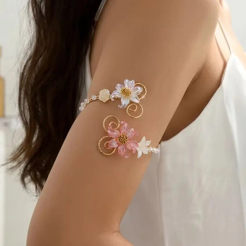 Elegant Gold Color Wire-Wrapped Upper Arm Cuff for Women Romantic Pink Iris Flower Armlet Bracelet Beach Party Charms Jewelry