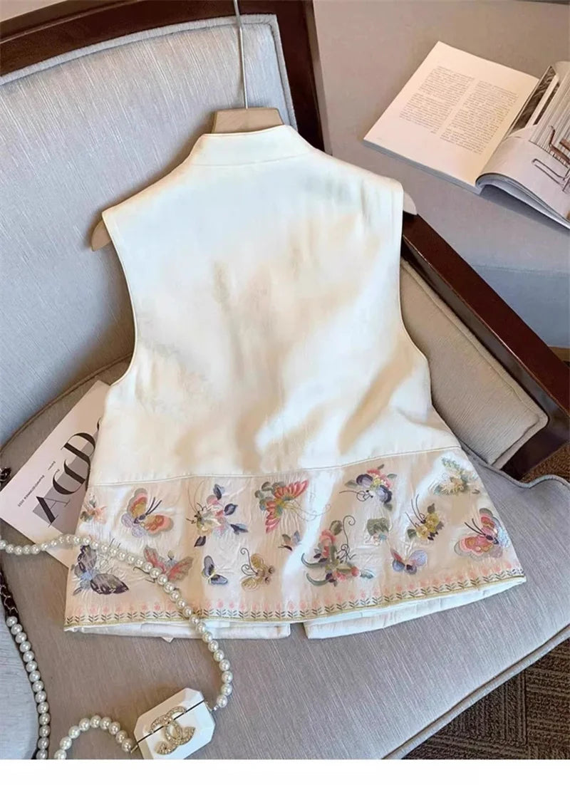 Chinese Retro Embroidered Sleeveless Buckle Vest Spring and Autumn Design Sense Fashionable and Versatile Temperament Tank top