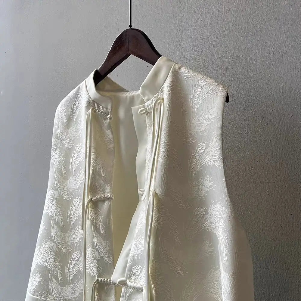 Chinese New Plate Button Vest Jacket 2025 Spring New Jacquard Stand Collar Sleeveless Waistcoat Retro Women Cheongsam Tops