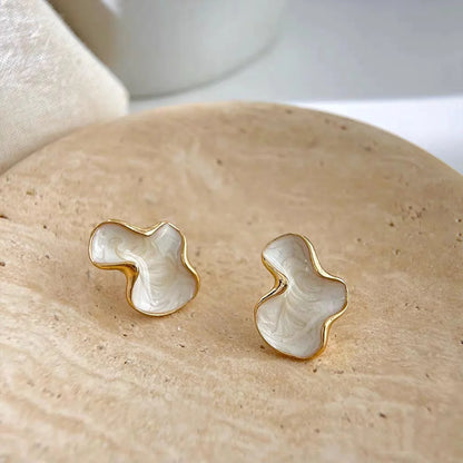 Abstract Alien White Color Cloud Irregular Stud Earring for Women Temperament Ear Jewelry Simple Christmas Valentine's Day Gift