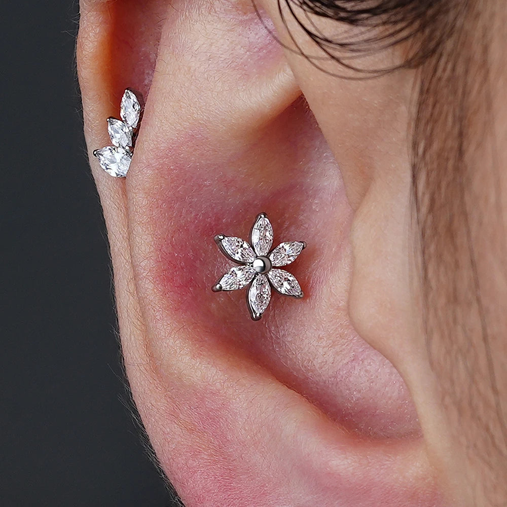 Right Grand ASTM F136 Titanium 16G Marquise Flower CZ Labret Stud Helix Conch Cartilage Tragus Flat Back Piercing Body jewelry