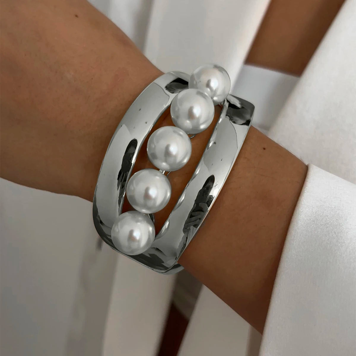 SHIXIN Design Geometric Water Drop Gold Color Wide Spring Bangles for Women Elegant Imitation Pearl Cuff Bracelets New Jewelry