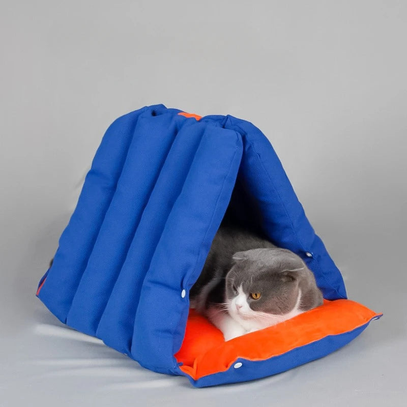 Triangular Sofa Cat Nest and  Drilled Holes Can Be Combined and Deformed. Multi-purpose Warm Autumn and Winter Pet Nests.