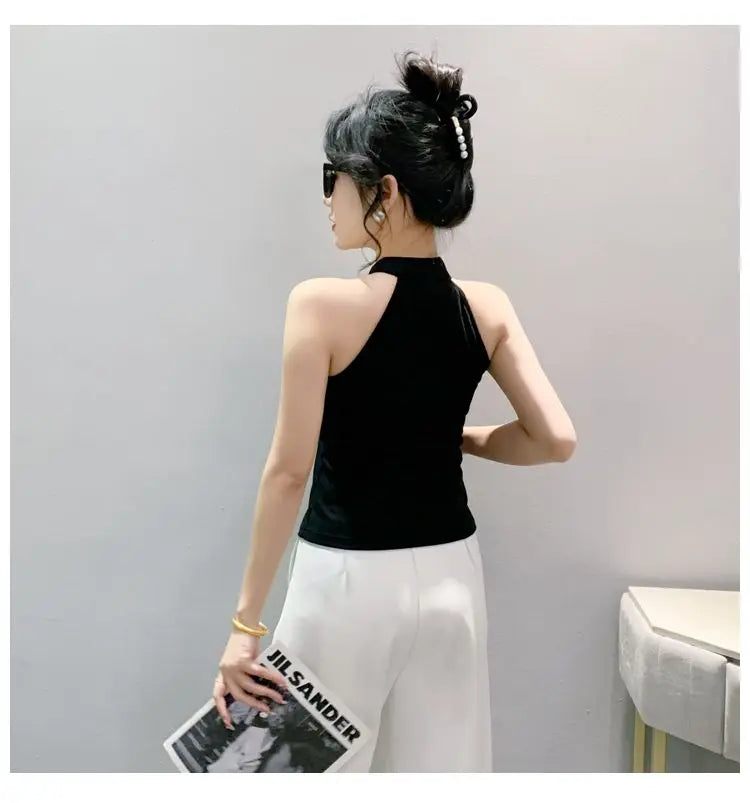 Chinese Style Embroidered Halterneck Vest Ladies Sleeveless Summer Wear Off-the-shoulder Small Suspender Chinese Slim Tank Top