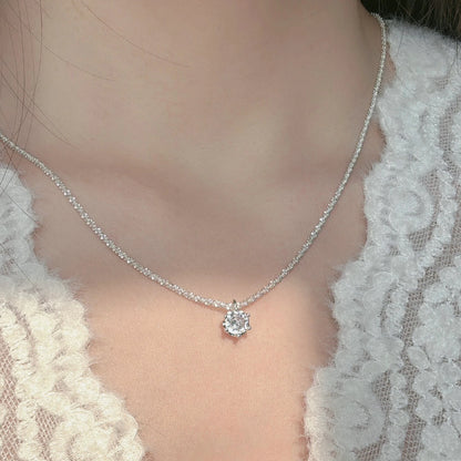Korean Sparkling Starry Zircon Pendant Necklace For Women Jewelry 2026 Trending New Fashion Women's Silver Color Necklaces