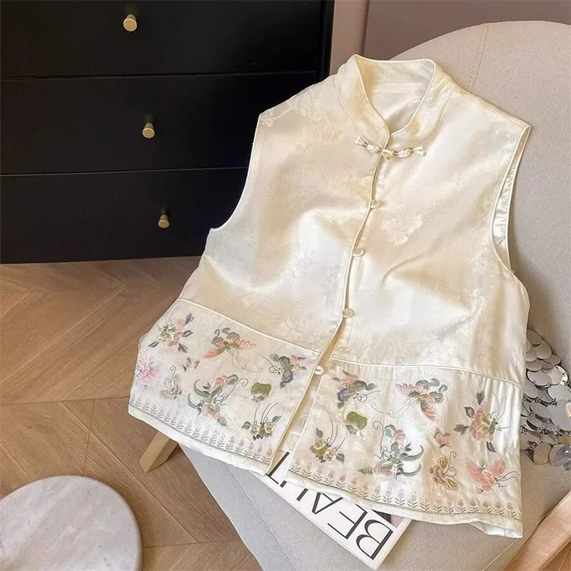 Chinese Retro Embroidered Sleeveless Buckle Vest Spring and Autumn Design Sense Fashionable and Versatile Temperament Tank top
