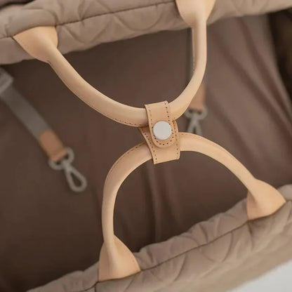 New Style Casual Fashion Luxury Pet Dog Cat Carrying Tote Bag Dog Car Carrier Booster Seat Pet Carriers